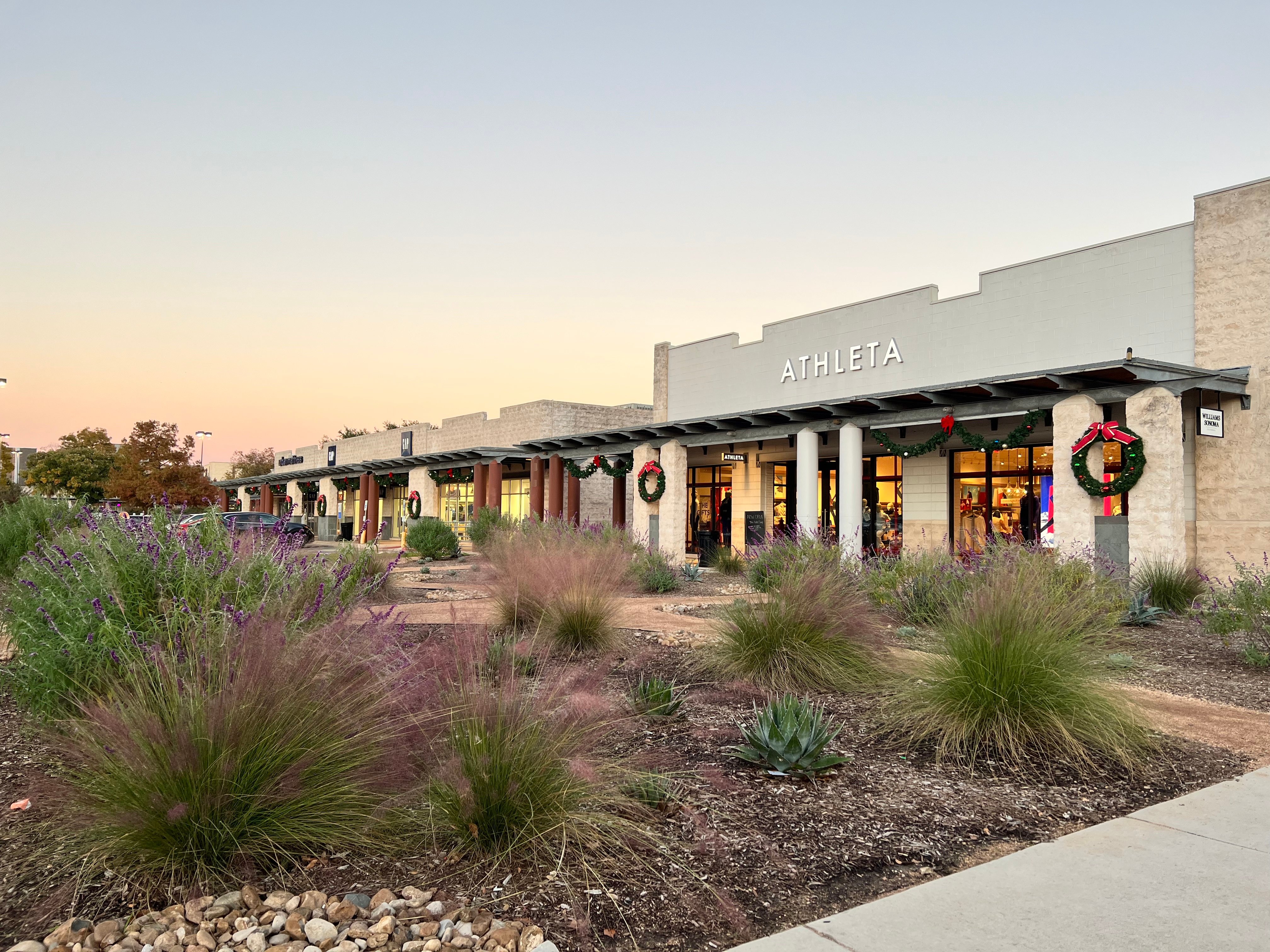 commercial landscaping in texas